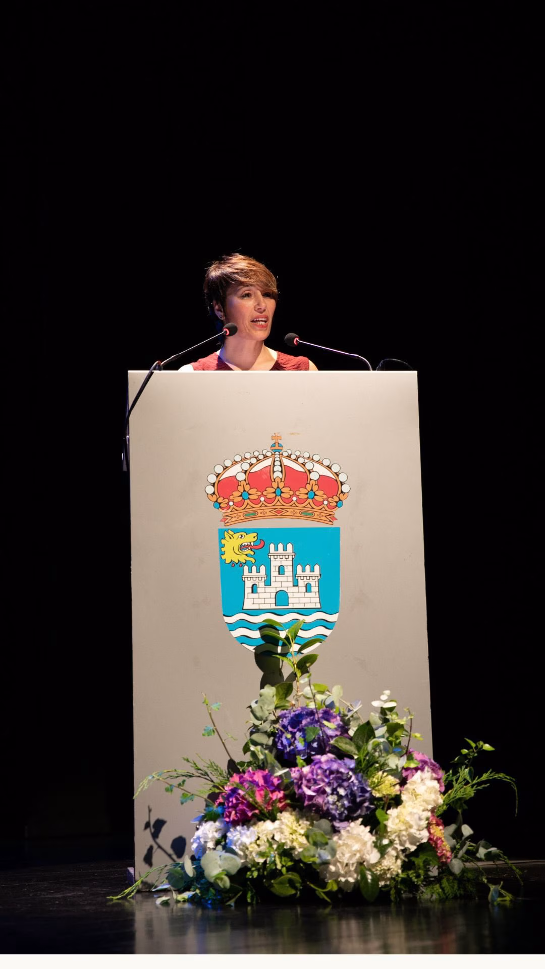 Alza Voz de Muller en Vimianzo