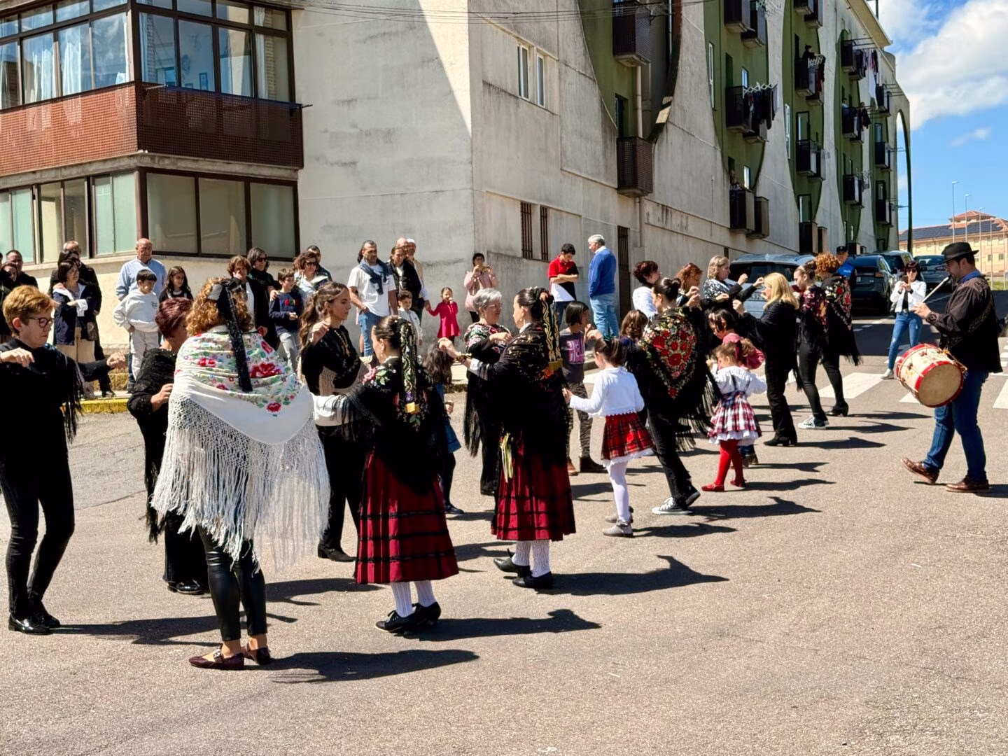 Chocolatada solidaria en Guijuelo