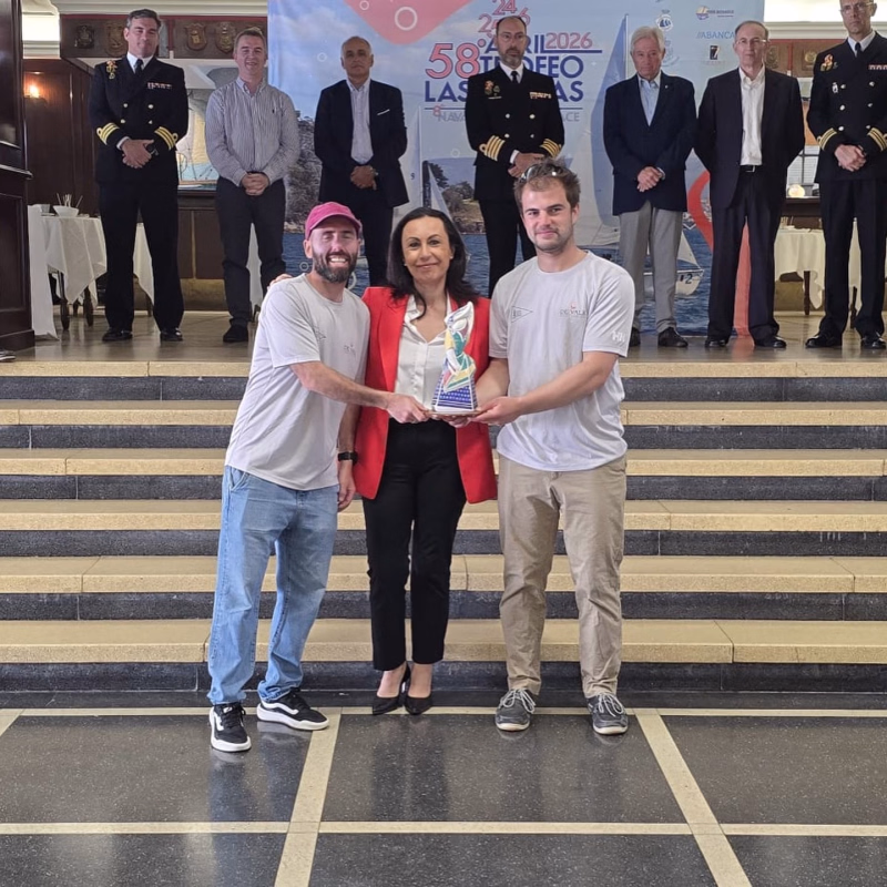 Entrega de trofeos de la LVIII Regata de Snipes 'Las Anclas' en Marín