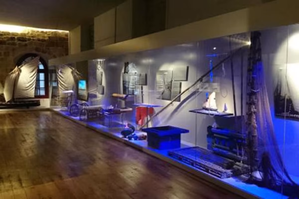 Arrantzaleen Museoa (exposición permanente y visitas guiadas) en Bermeo