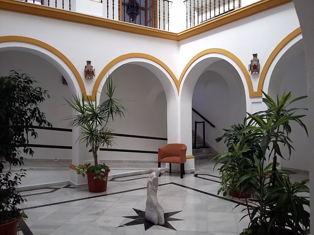 Art exhibition by Paul Davies en Estepona