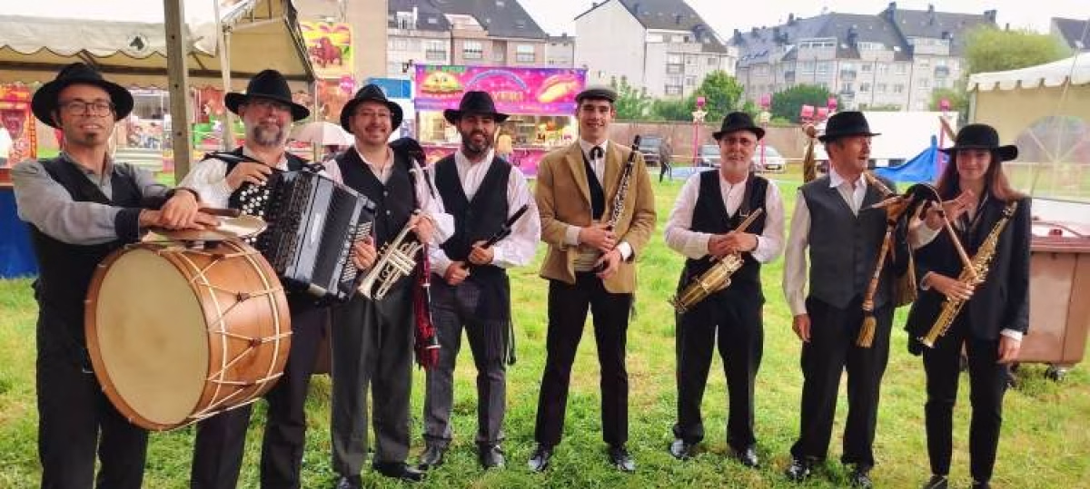 Charanga tradicional - Charanga OS MAQUINAS en Muros