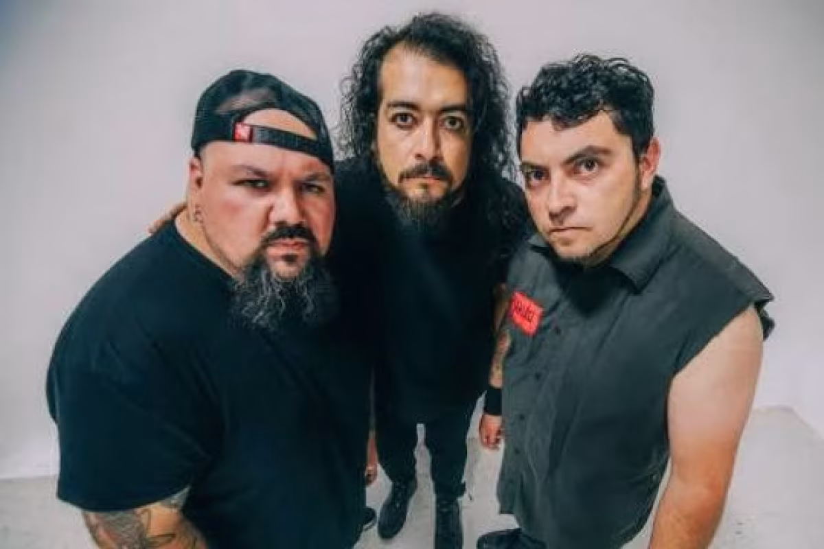 Cianuro + Electrik Eel + Vinodium en Portugalete