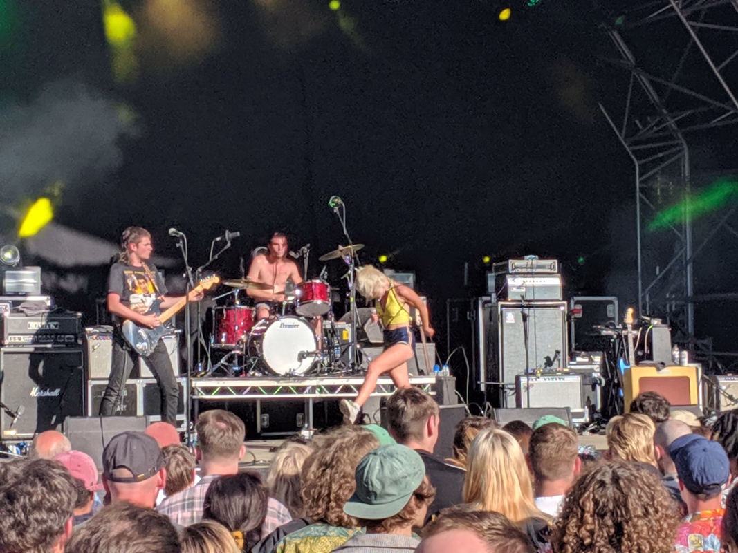 Concierto de Amyl And The Sniffers en Santiago de Compostela