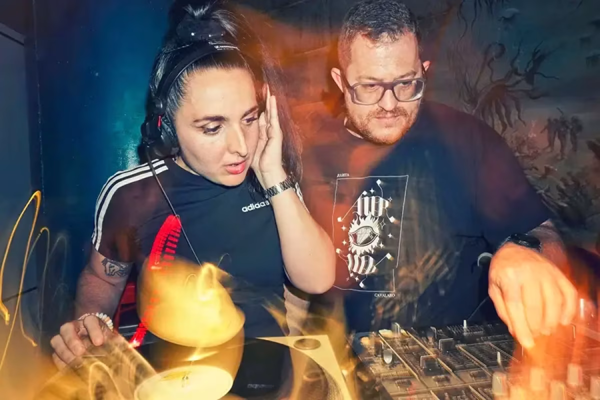 DJ Estrella Electrónica & Txuck Turner en Donostia