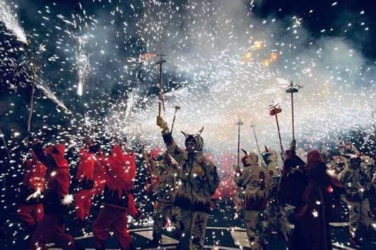 Fiestas de San Pedro 2026 en Mundaka: Lekeitioko Deabruak en Mundaka