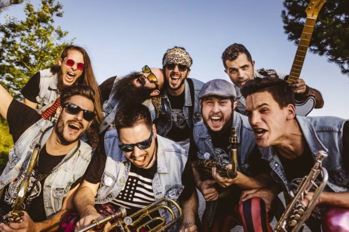 Mekanika Rolling Band en Ordes