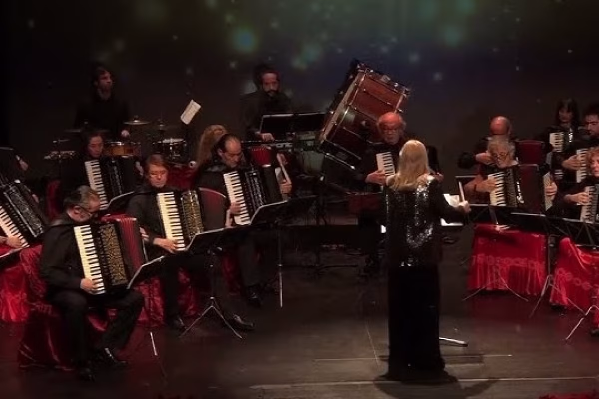 Orquesta Sinfónica de Acordeones de Bilbao: "LA EMOCIÓN CON LOS FUELLES DE BILBAO" en Sestao