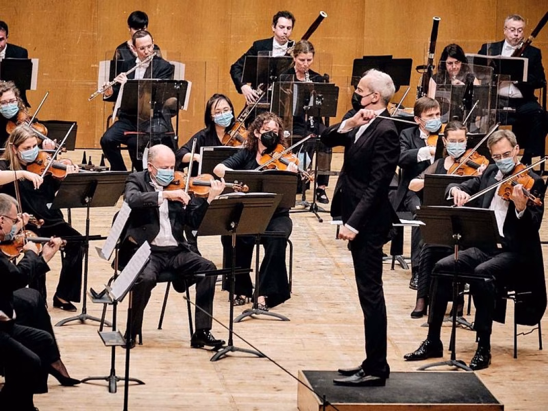 Real Filharmonía de Galicia - Farö en Santiago de Compostela
