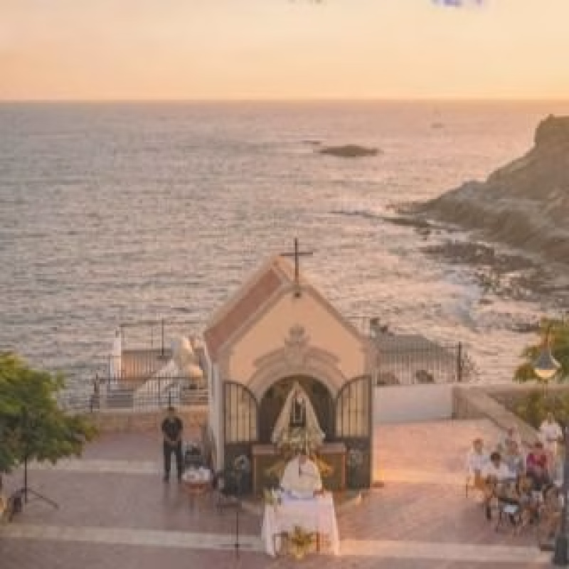 Tradicional embarcación de Nuestra Señora del Carmen en La Caleta