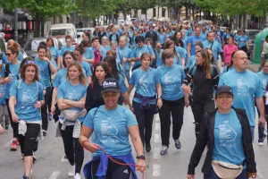 Ibilbide solidario contra el cáncer de mama metastásico