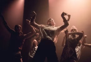 Espectacle "Theatre of dreams", a càrrec de Hofesh Shechter Company