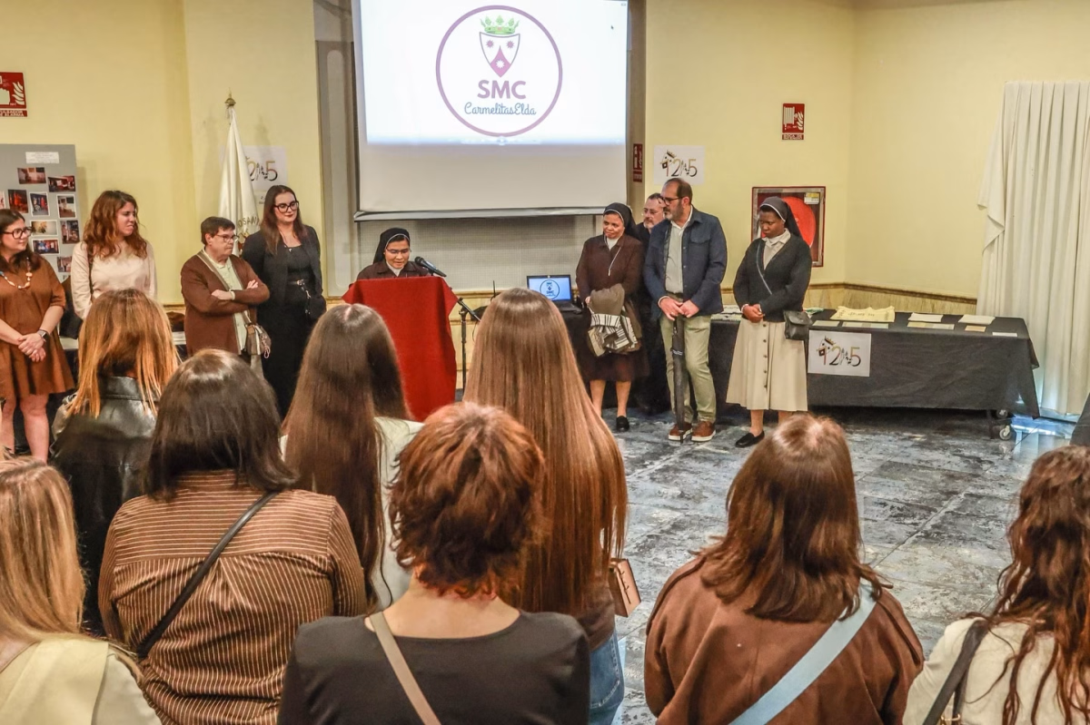 Inauguración Exposición: 125 años Colegio Santa María del Carmen en Elda