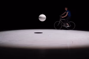 Espectacle "Ceramic Circus", de Julian Vogel