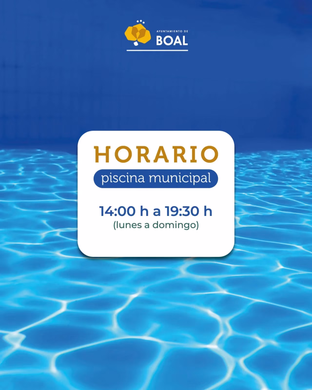 La piscina de Boal refresca el verano en la villa en Boal