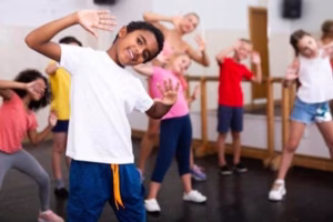 Taller: Moviendo el esqueleto en el Centro Cultural Nicolás Salmerón (Chamartín)