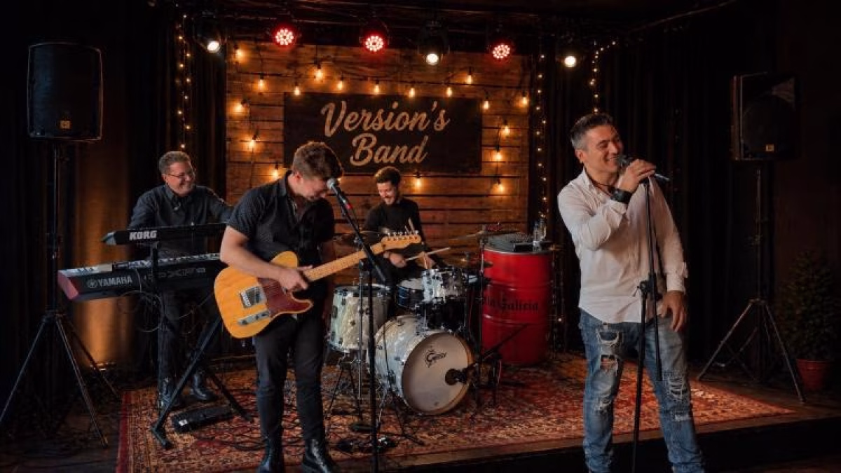 Versions Band en O Barco de Valdeorras