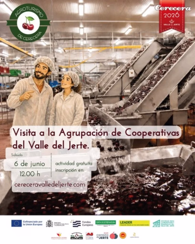 Visita a la Agrupación de Cooperativas del Jerte en Valdastillas